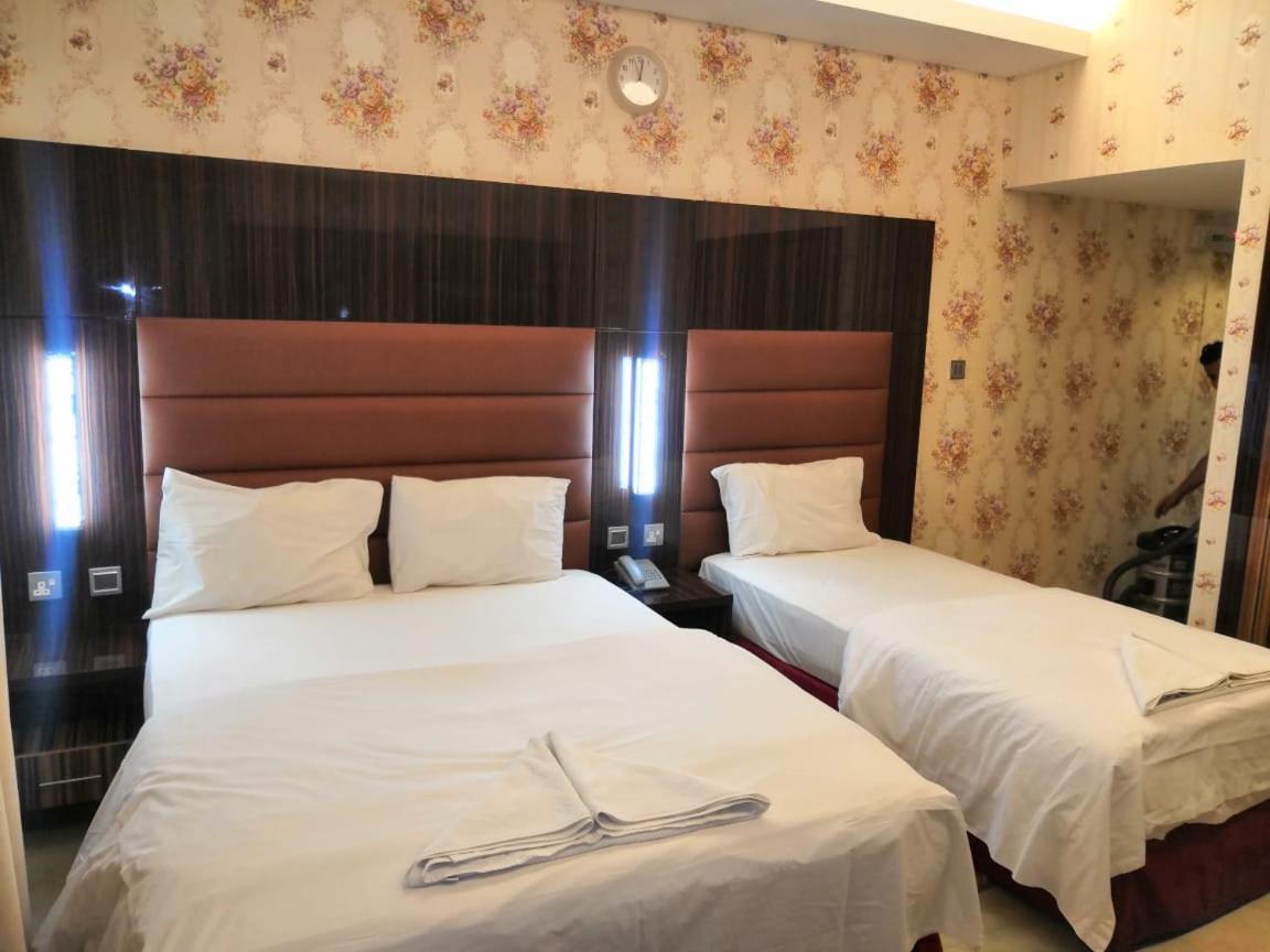 Hotel Burj Nahar L.l.c *